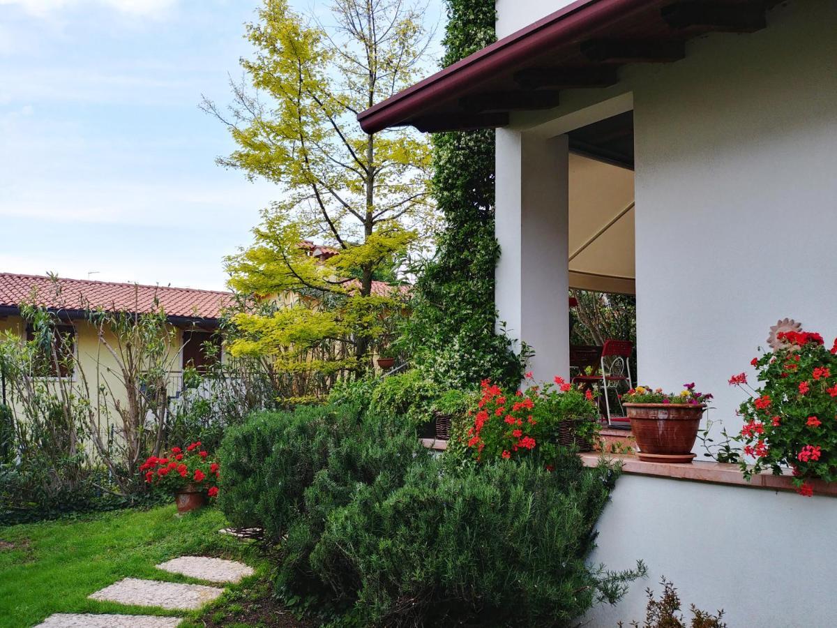 Haus Cola Villa Buitenkant foto